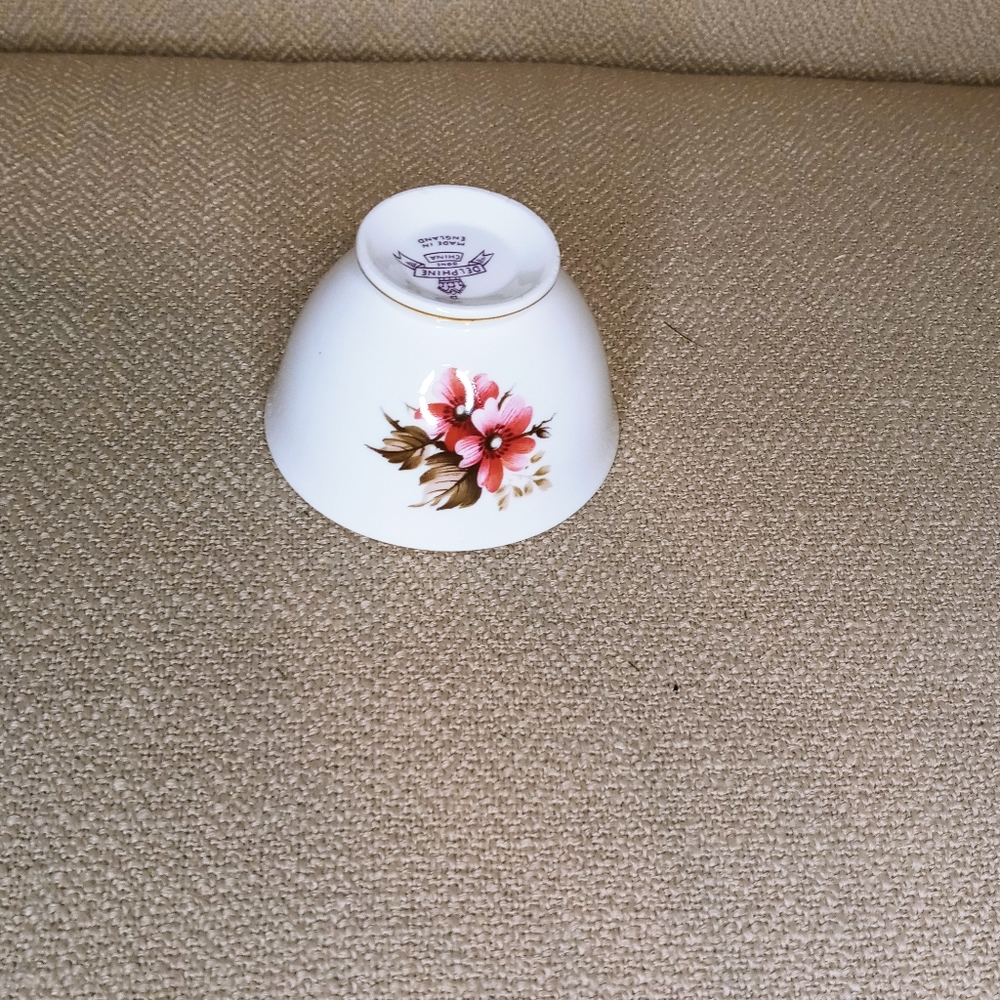 Creamer - Picture 2 of 6